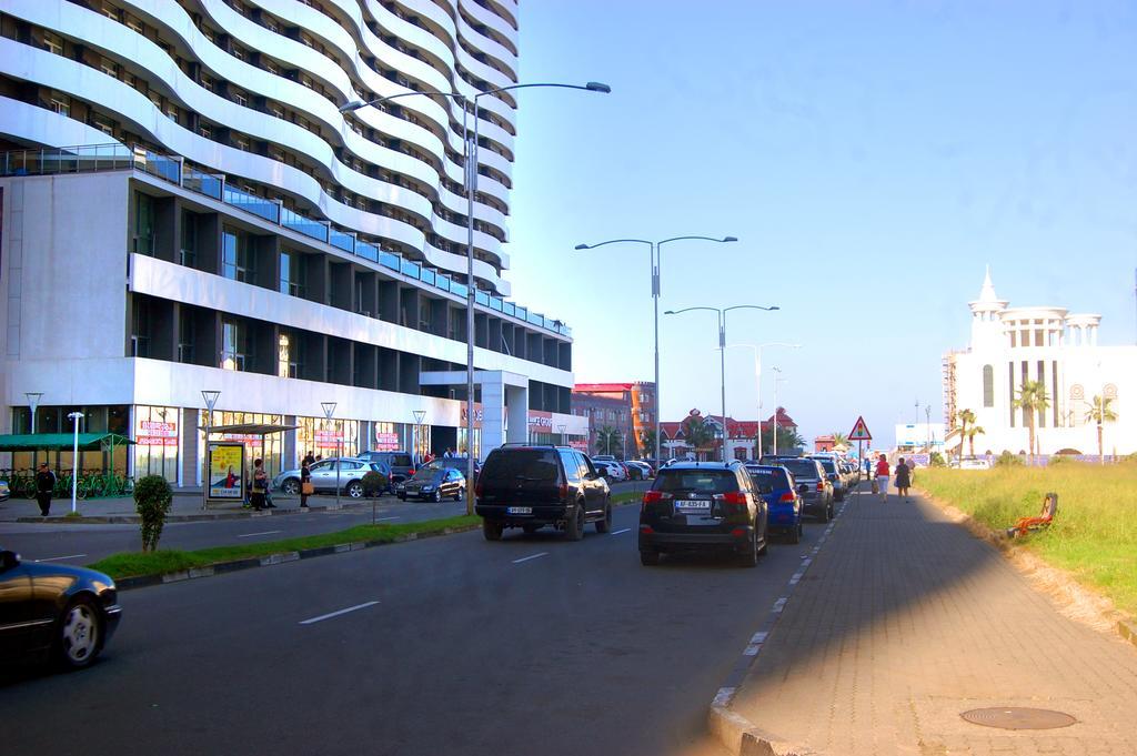 Irina Apartment 1 Batumi Exteriör bild