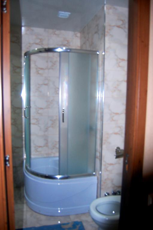 Irina Apartment 1 Batumi Exteriör bild