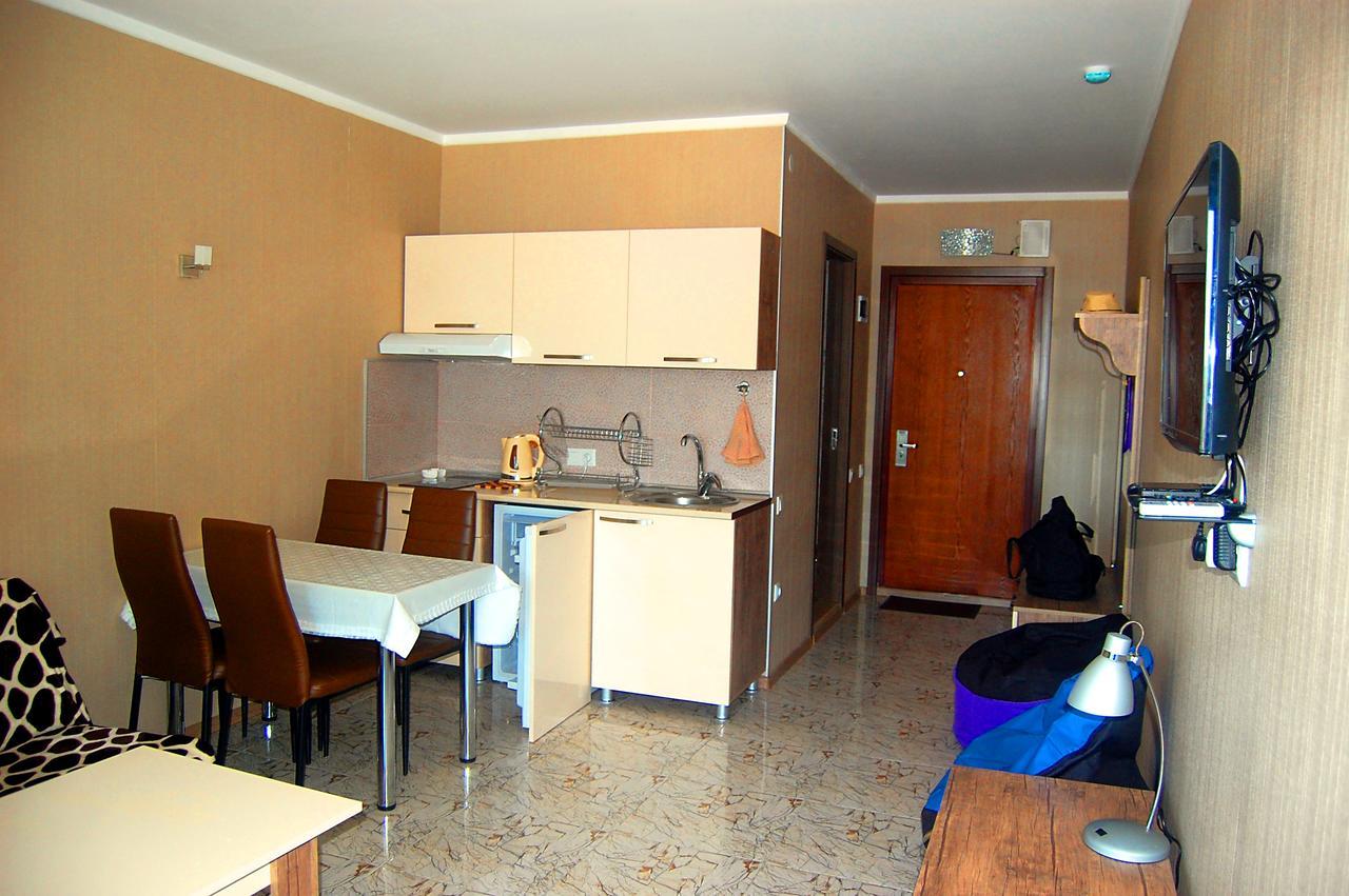 Irina Apartment 1 Batumi Exteriör bild