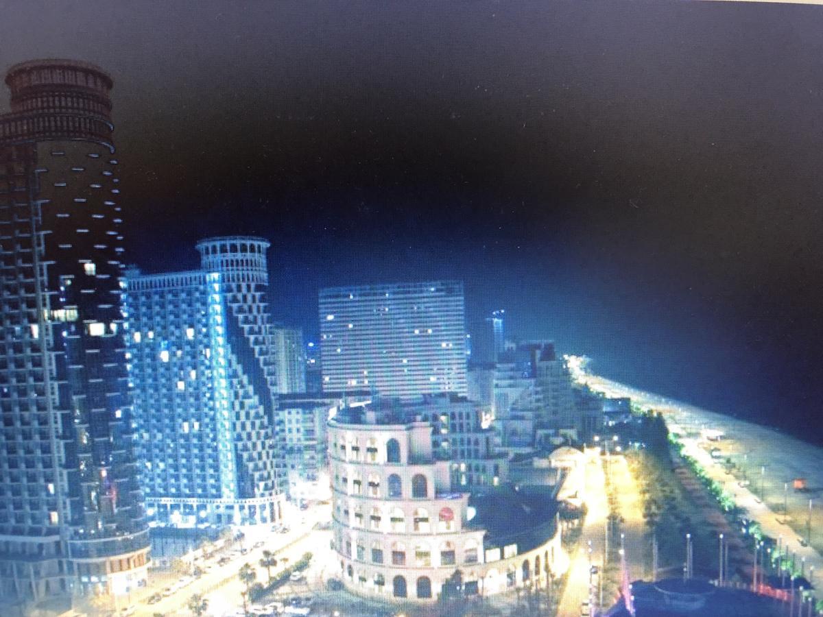 Irina Apartment 1 Batumi Exteriör bild